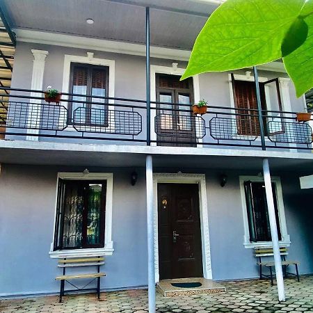 Naziti House Hotel Batumi Luaran gambar